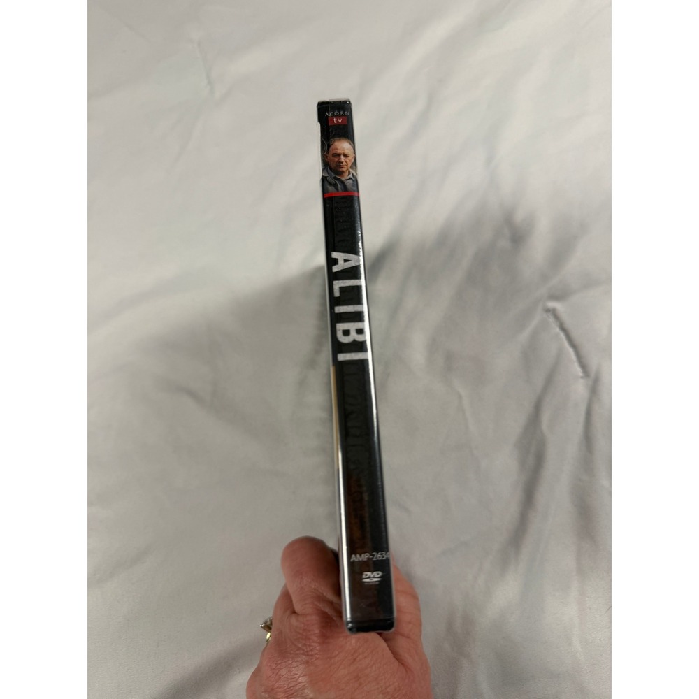 Alibi (DVD, 2017) Michael Kitchen, Phyllis Logan, Sophie Okonedo - Picture 8 of 10